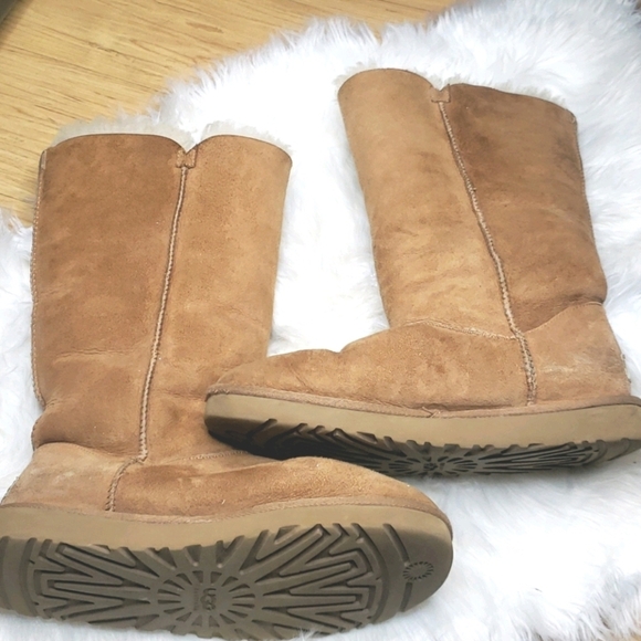 UGG Bailey Button Triplet II swarovski - Picture 16 of 16